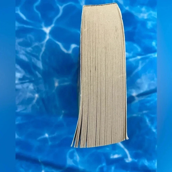 π3 for $30πThe Witcher- Blood of the Elves -Paperback Novel -Andrzej Sapkowski - Picture 2 of 4